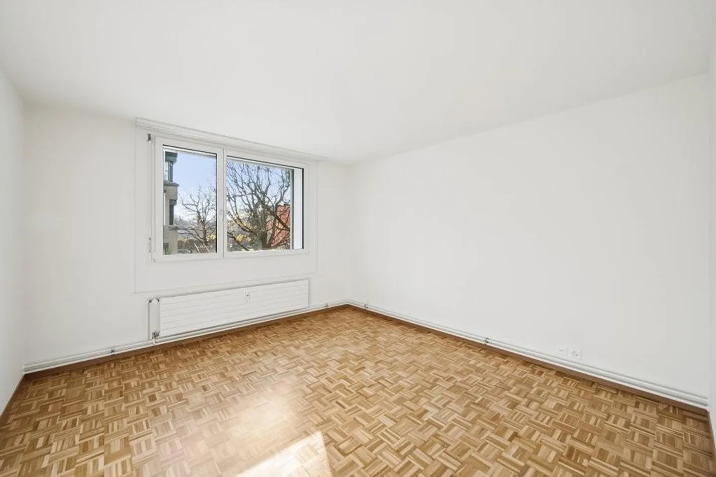 Bella appartamento di 4,5 stanze con grande balcone a Allschwil - Foto 9 di 12