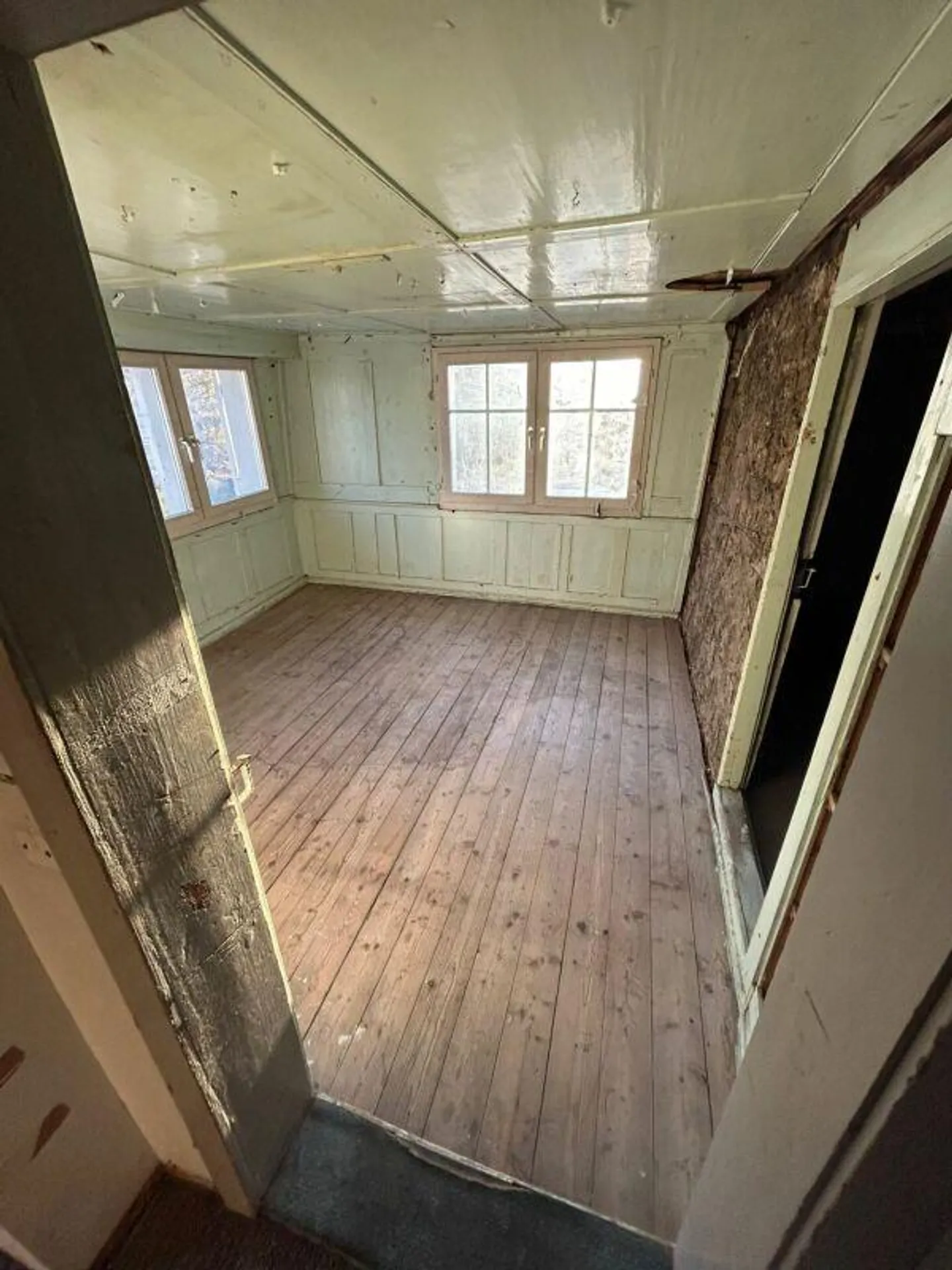 Gewerbe/Lager/Atelier zu vermieten - Foto 1 von 4