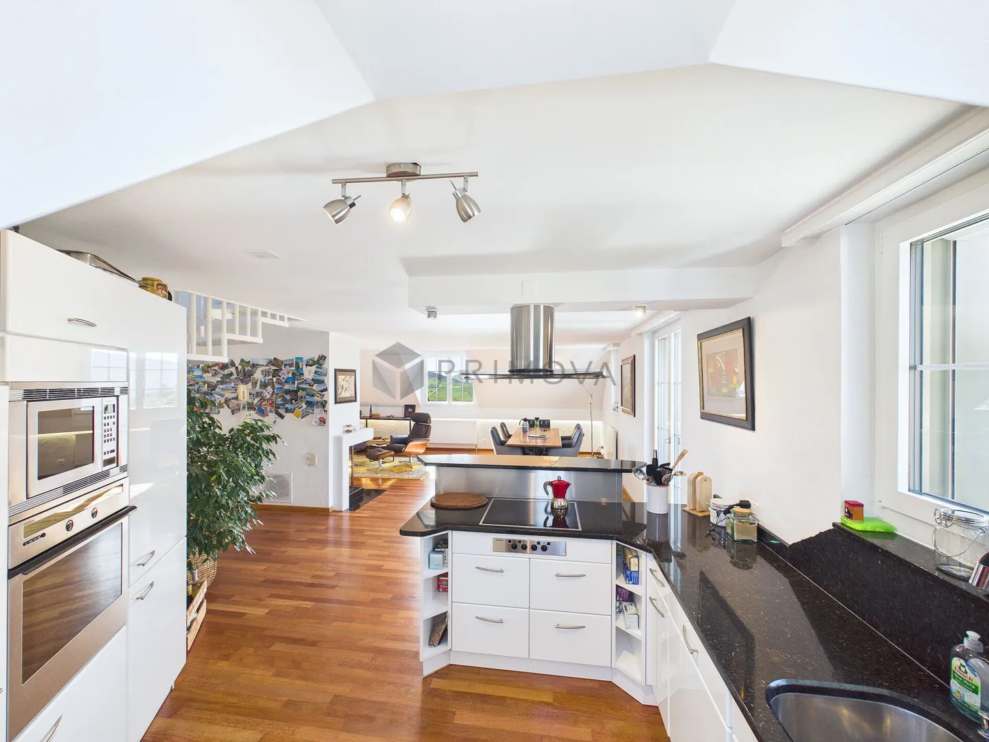 Light, Space and Emotions - Your New Home Above the Rooftops - Photo 6 of 20