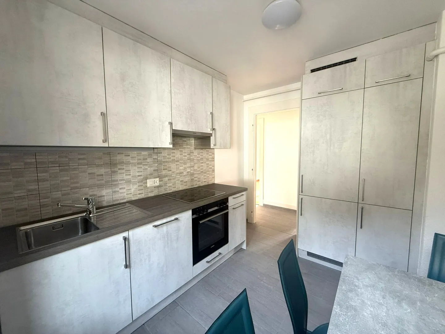 St-Imier, schöne 4-Zimmer-Wohnung mit Balkon im 2. Stock - Foto 1 von 8