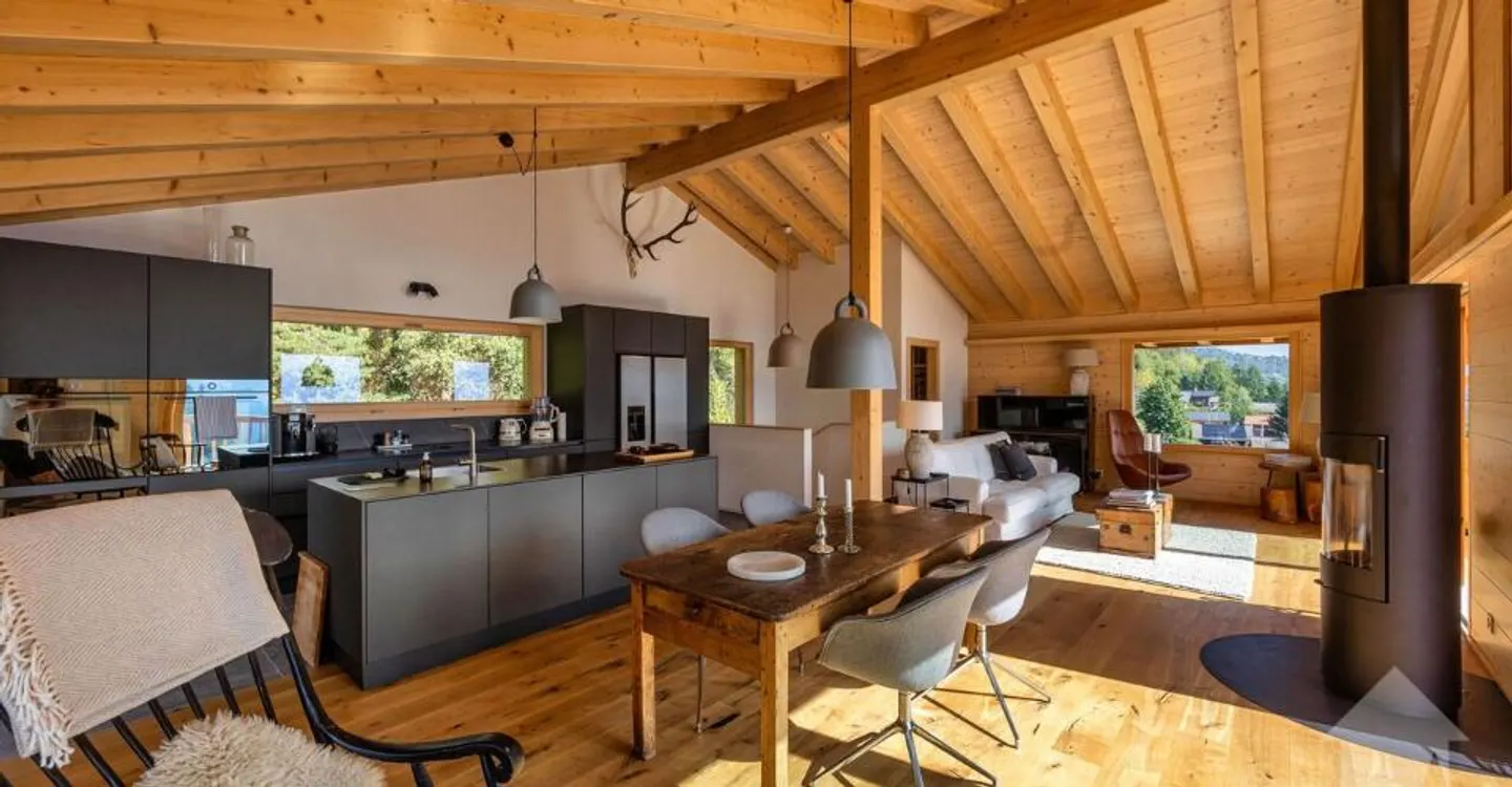 Chalet of 146 m² to be built on a plot of 1,000 m² - Photo 11 of 13