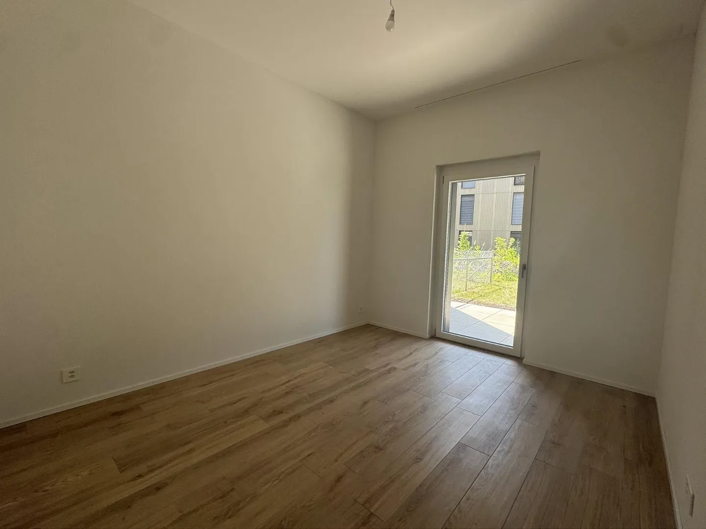 05583 - Apartment 3½ Rooms - IMP. CHAMP-RIOND 8 - MATRAN - Photo 9 of 10