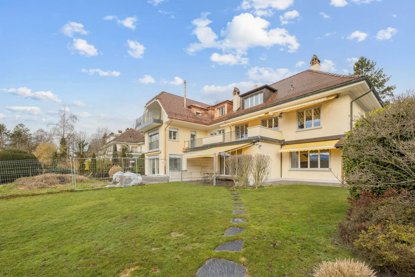 Stylish Semi-Detached House with Plenty of Space for Development - Photo 1 of 12