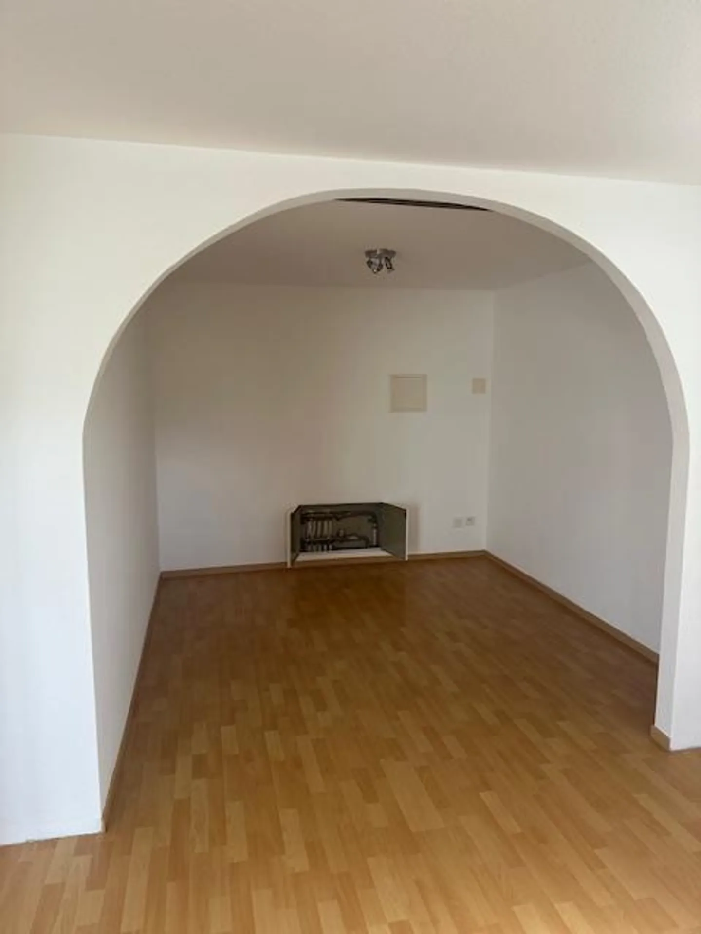 2.5-room studio near the lake with its own kitchen and entrance - Photo 6 of 6