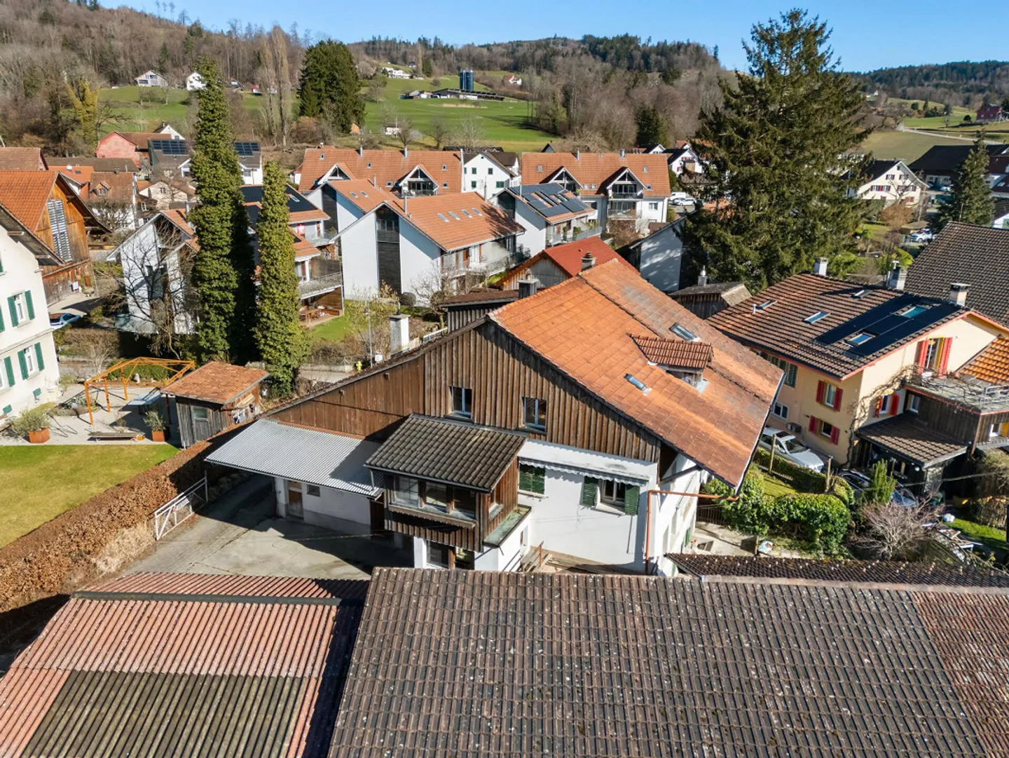 Maison d'angle avec vue sur le lac et la montagne et offre d'espace généreuse - Photo 27 sur 38