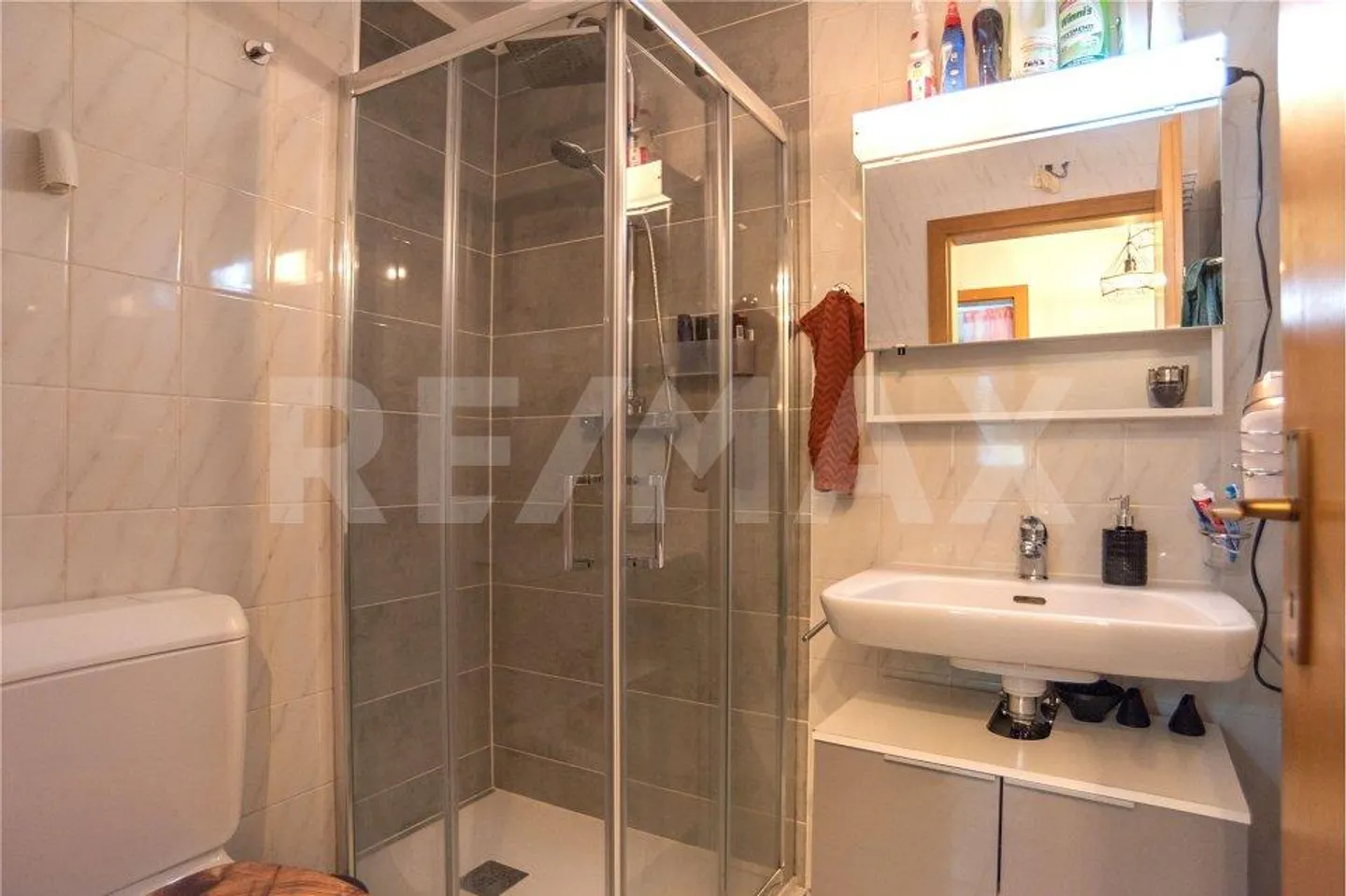 4.5-Zimmer-Wohnung mit großem Balkon - Foto 7 von 10
