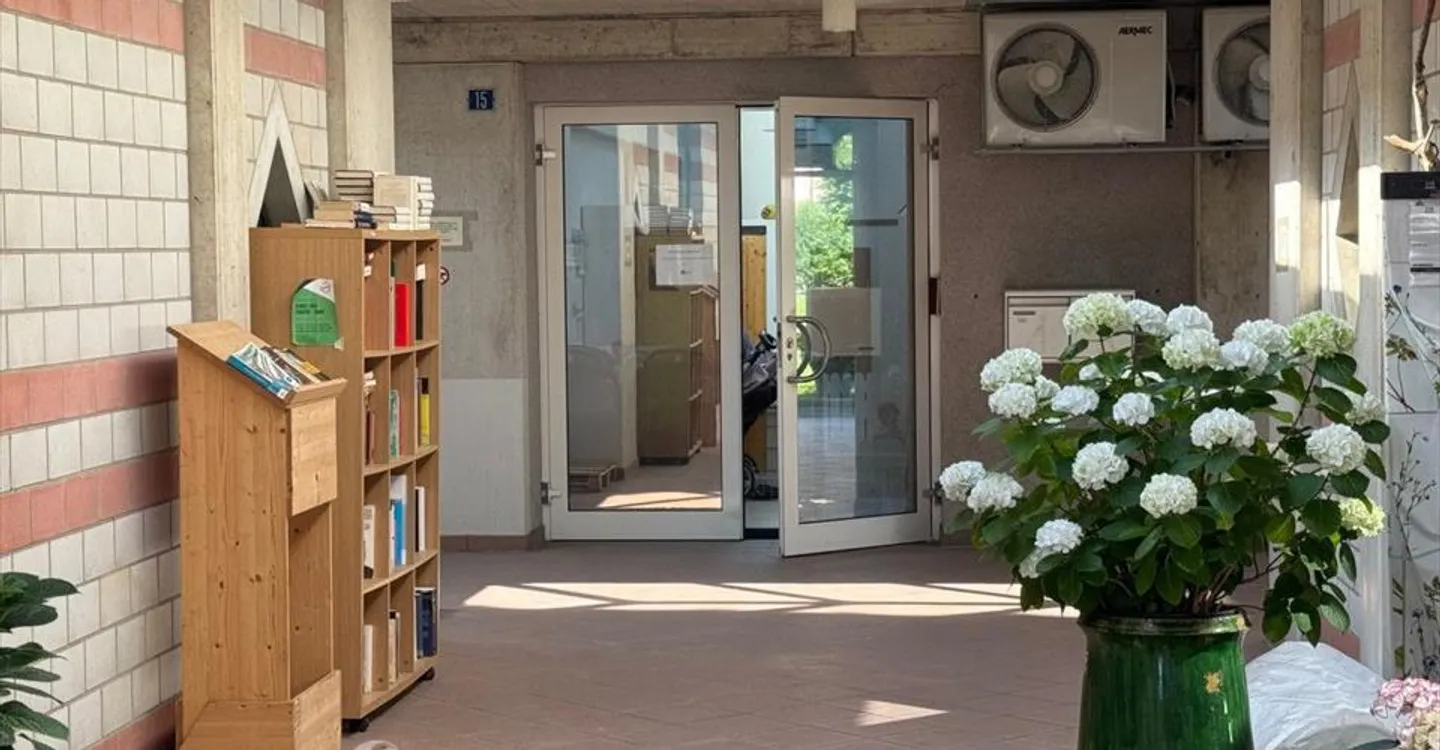 Spazio ufficio in affitto - Foto 2 di 8