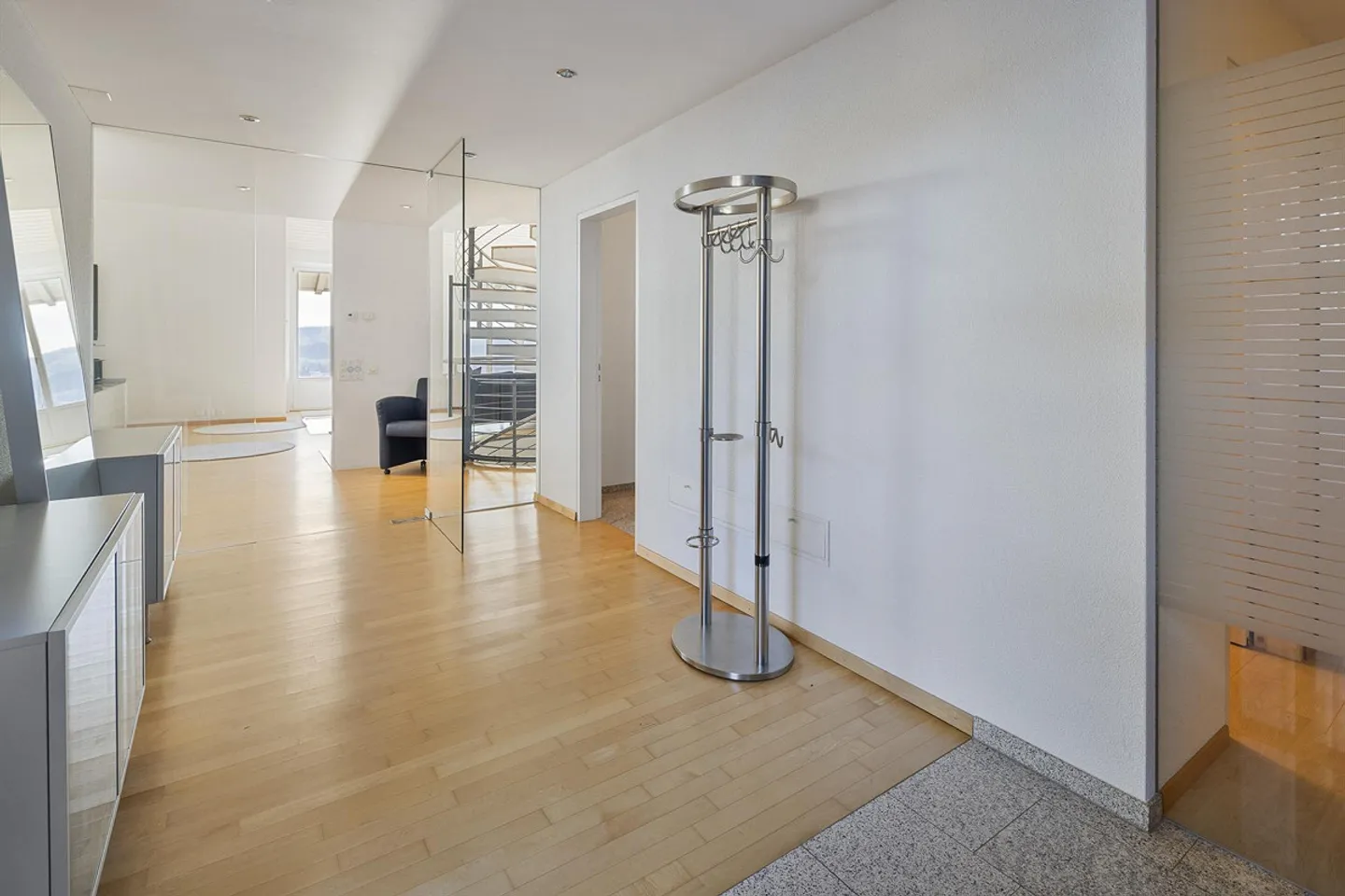 Luxury Home with Alpine Views - Photo 9 of 14