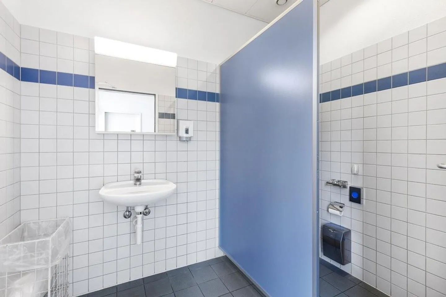 Disponibile immediatamente - Spazio ufficio in una posizione centrale! - Foto 4 di 6