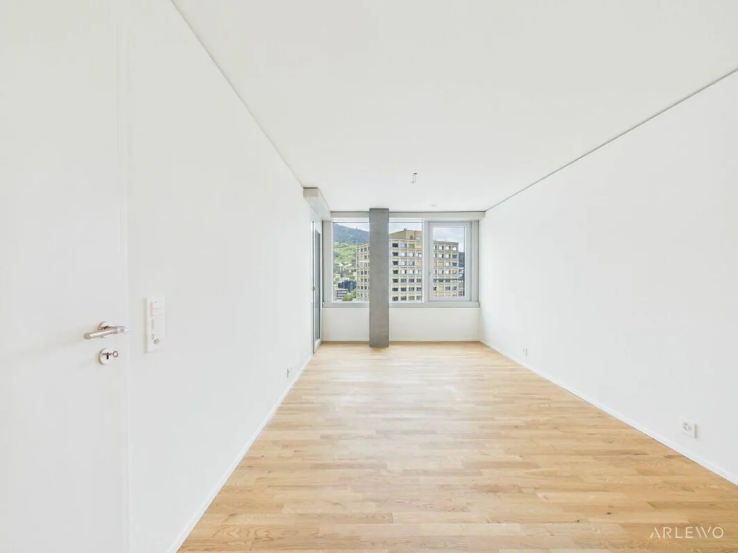 Stilvolle Wohnung mit atemberaubendem Blick - Foto 6 von 15