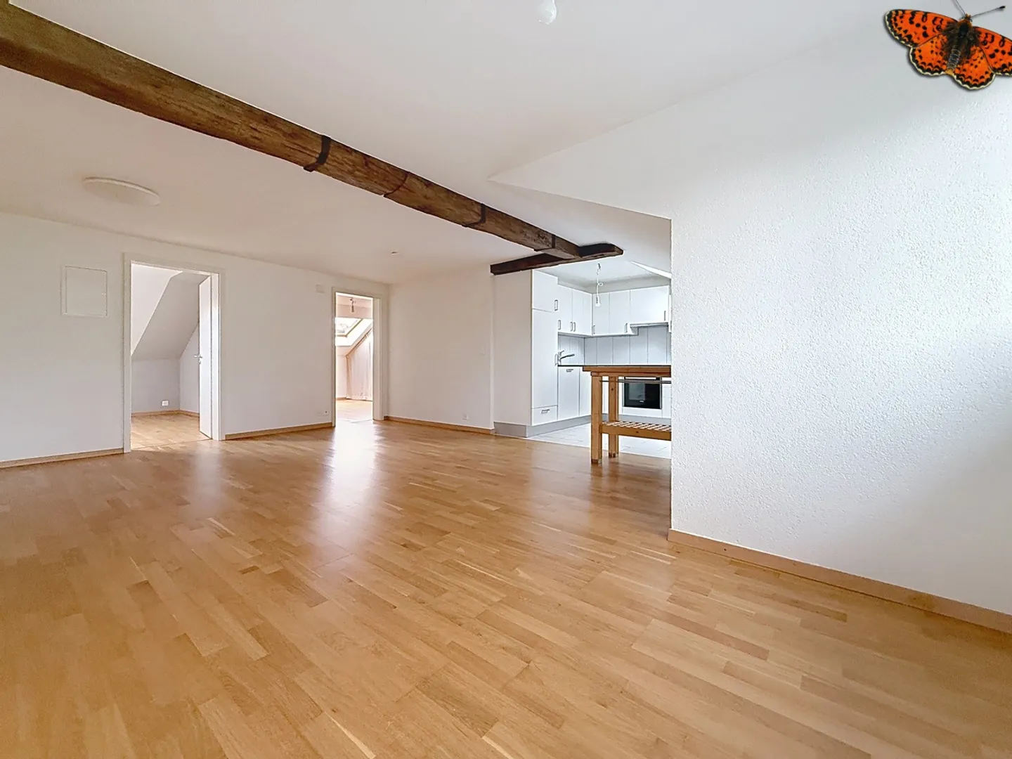 4 ½ ROOMS IN DUPLEX - Ideal for shared accommodation! - Photo 2 of 11