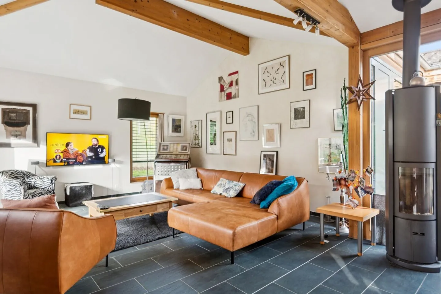 Elegant Single-Family Home - Photo 13 of 32