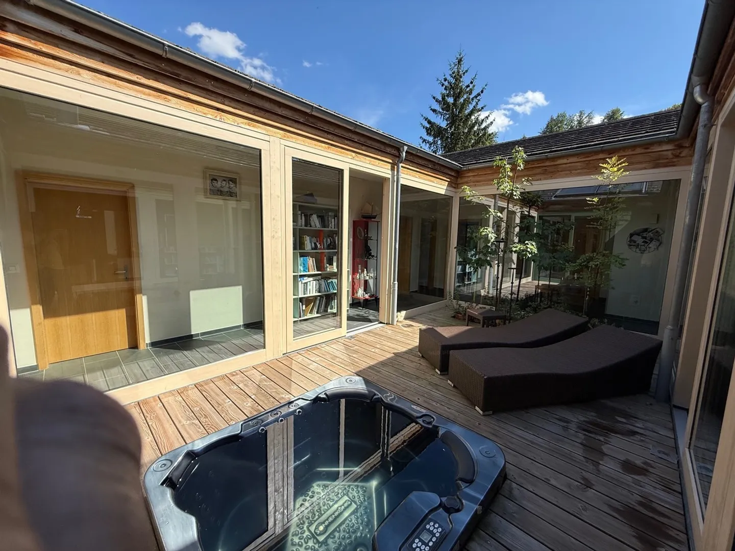 Elegant Single-Family Home - Photo 17 of 32