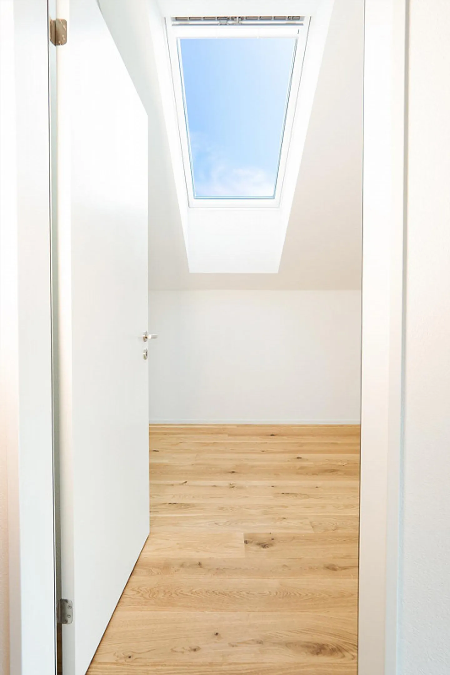 FIRST USE: Exclusive 4.5 Attic Apartment in Ownership Standard - Photo 11 of 23
