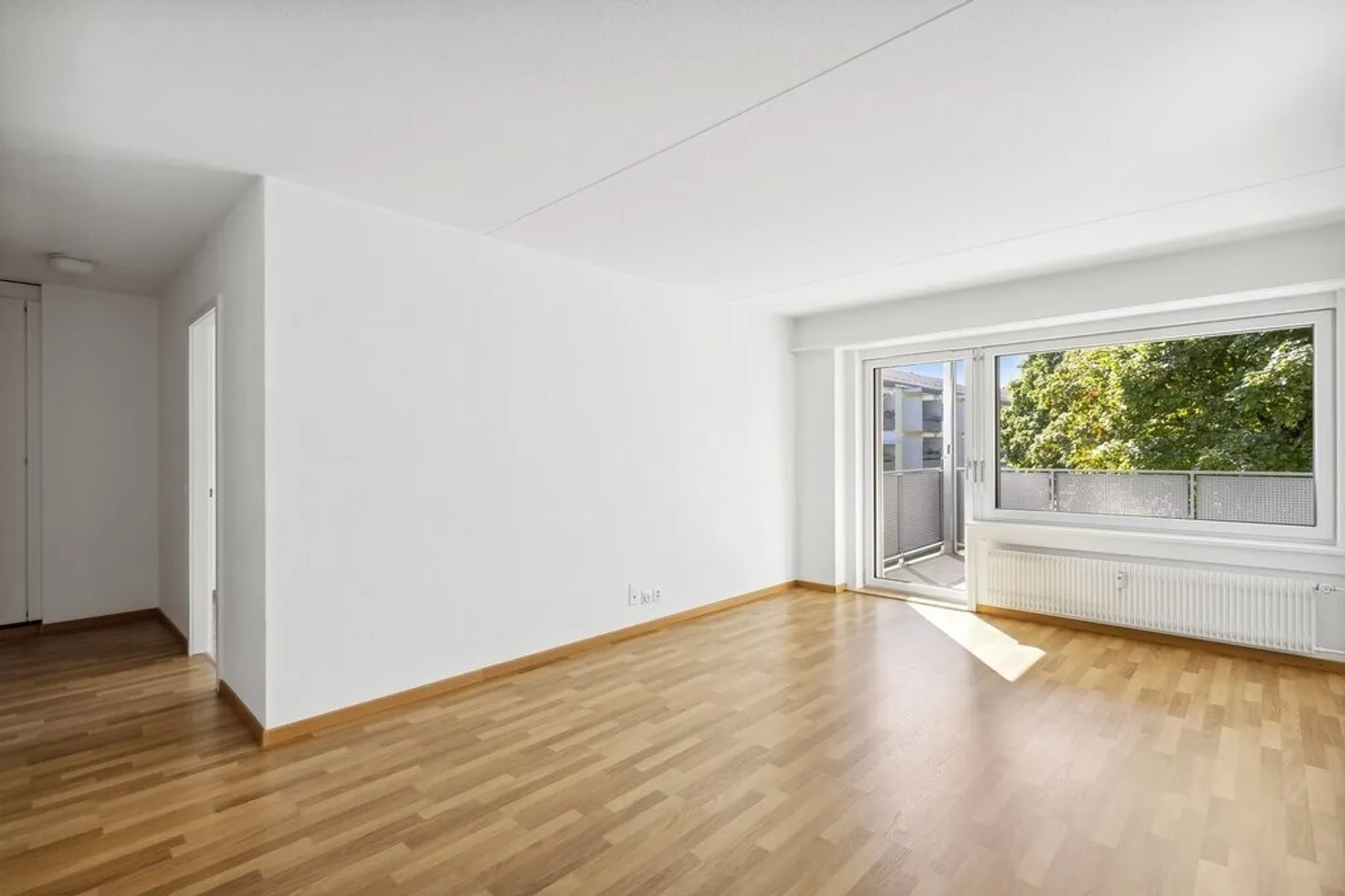 Commencez votre propre bonheur dans un foyer - Photo 3 sur 10