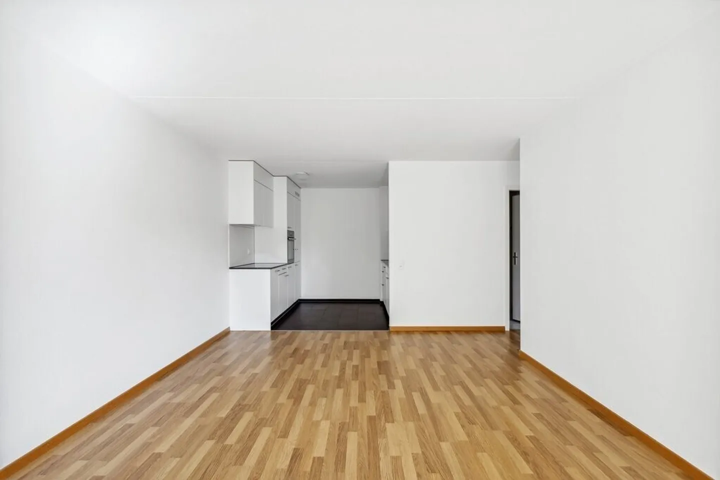 Commencez votre propre bonheur dans un foyer - Photo 4 sur 10