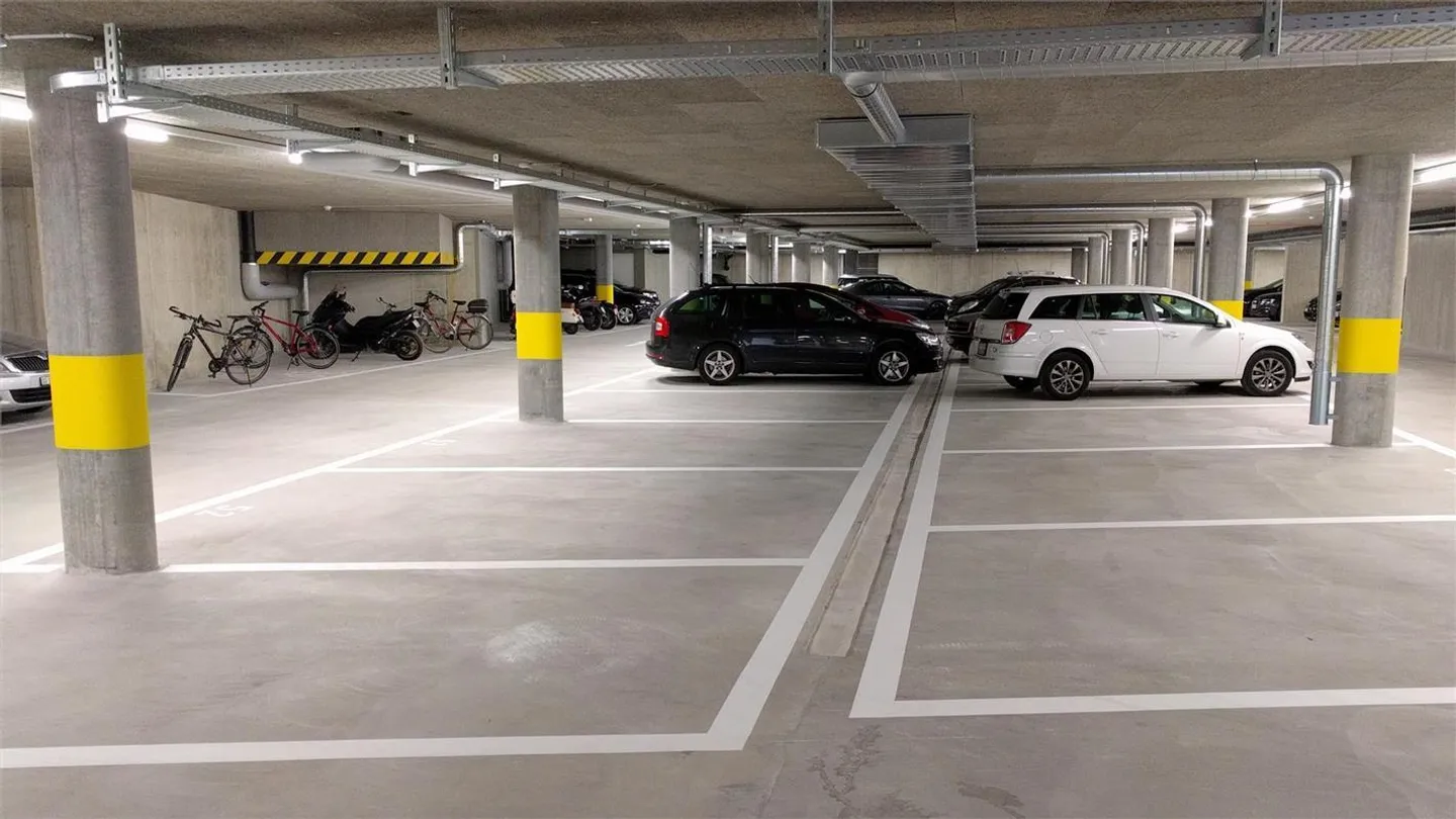 Moderne Maisonette mit Terrassen - Foto 11 von 13