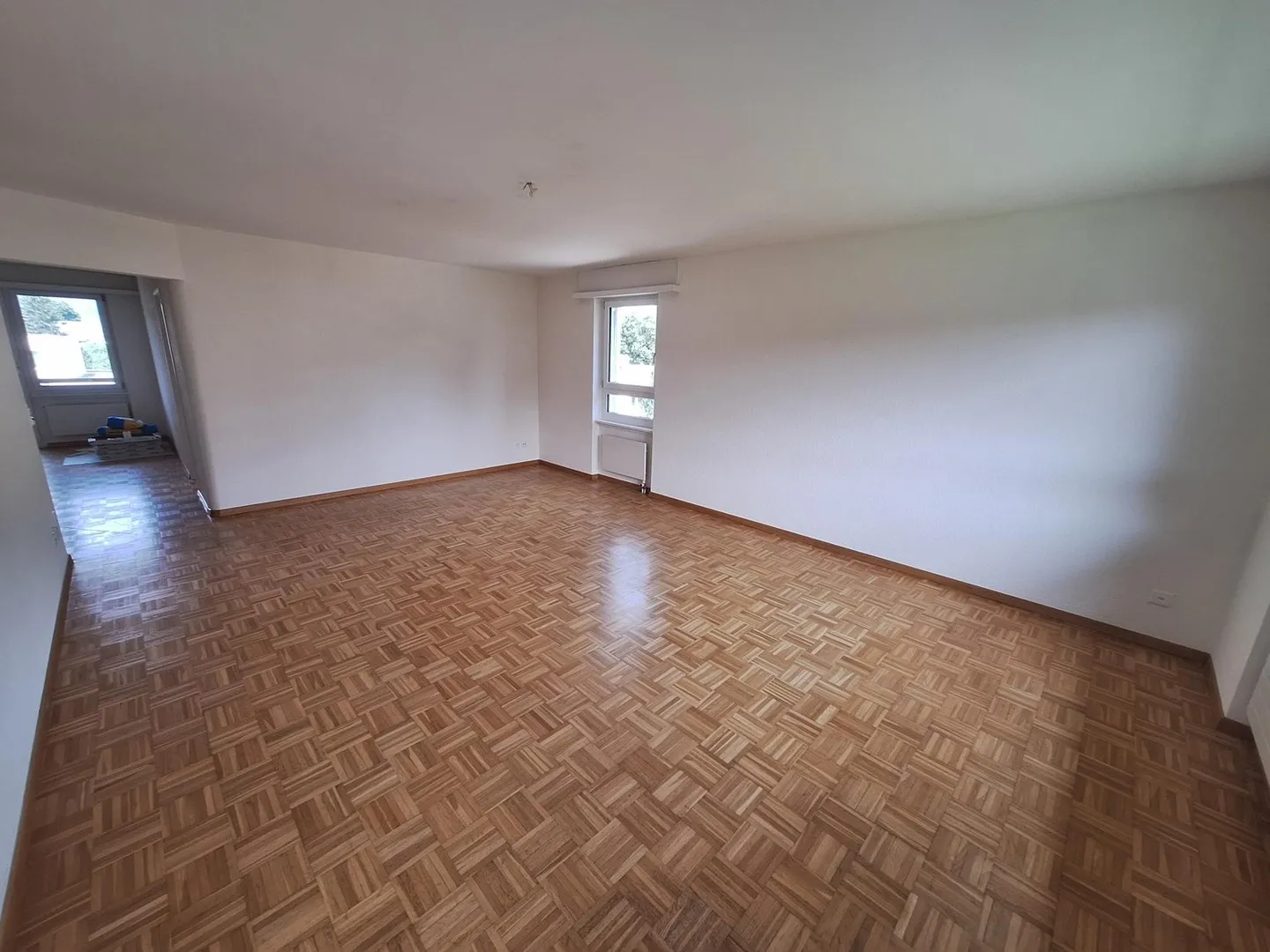 Renovated 4.5 room apartment on the 2nd floor - Photo 5 of 7