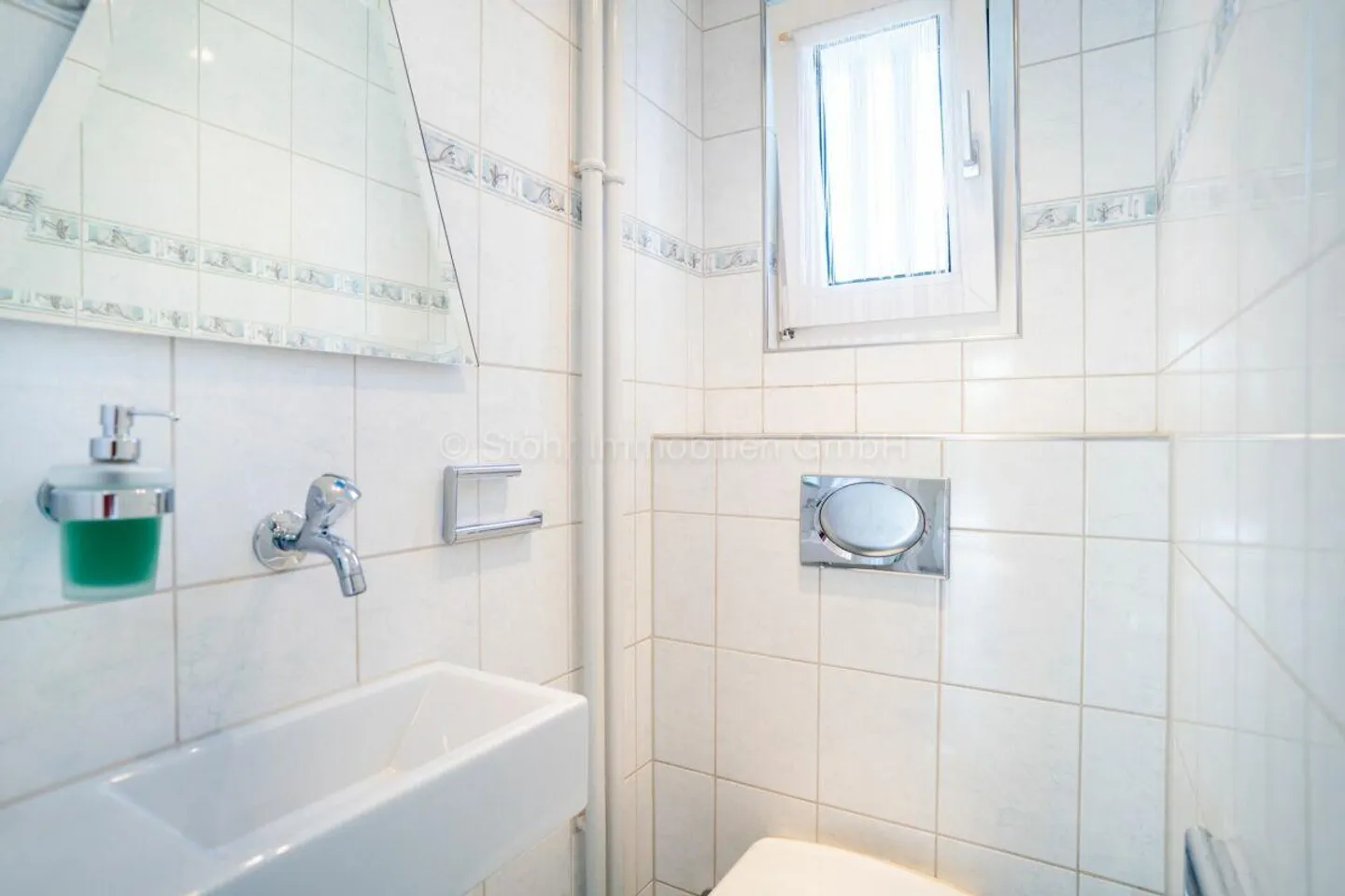 Accogliente casa a schiera di 4,5 stanze a Guggenbühl - Foto 7 di 23