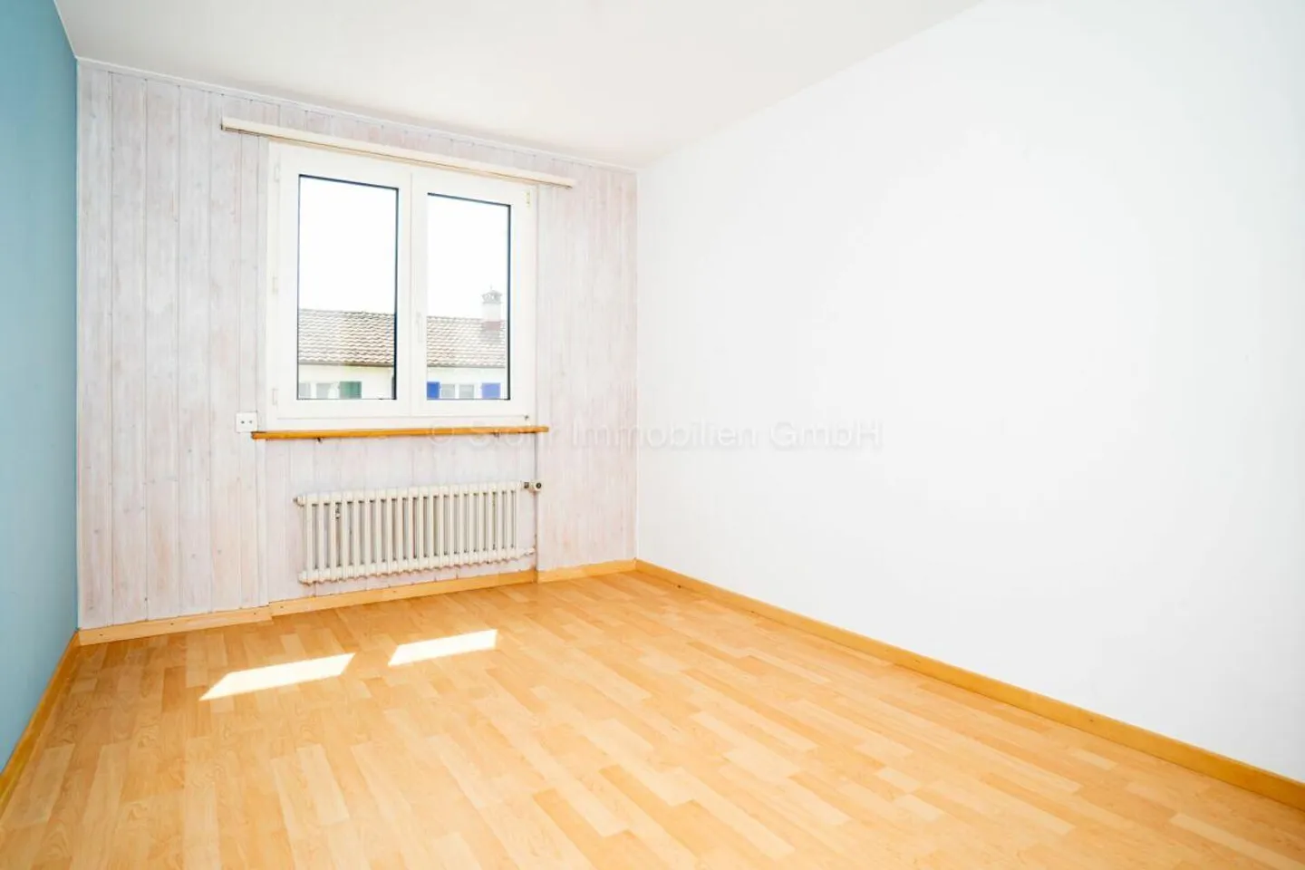 Accogliente casa a schiera di 4,5 stanze a Guggenbühl - Foto 8 di 23