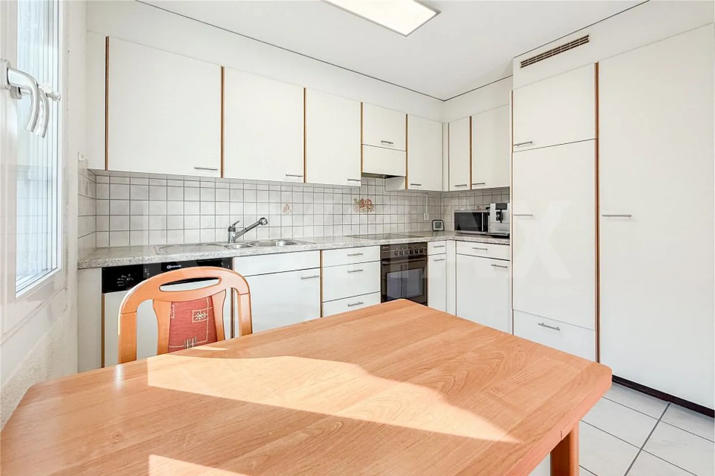 Well-maintained 5.5 room terraced house for sale in Hellikon - Photo 3 of 13