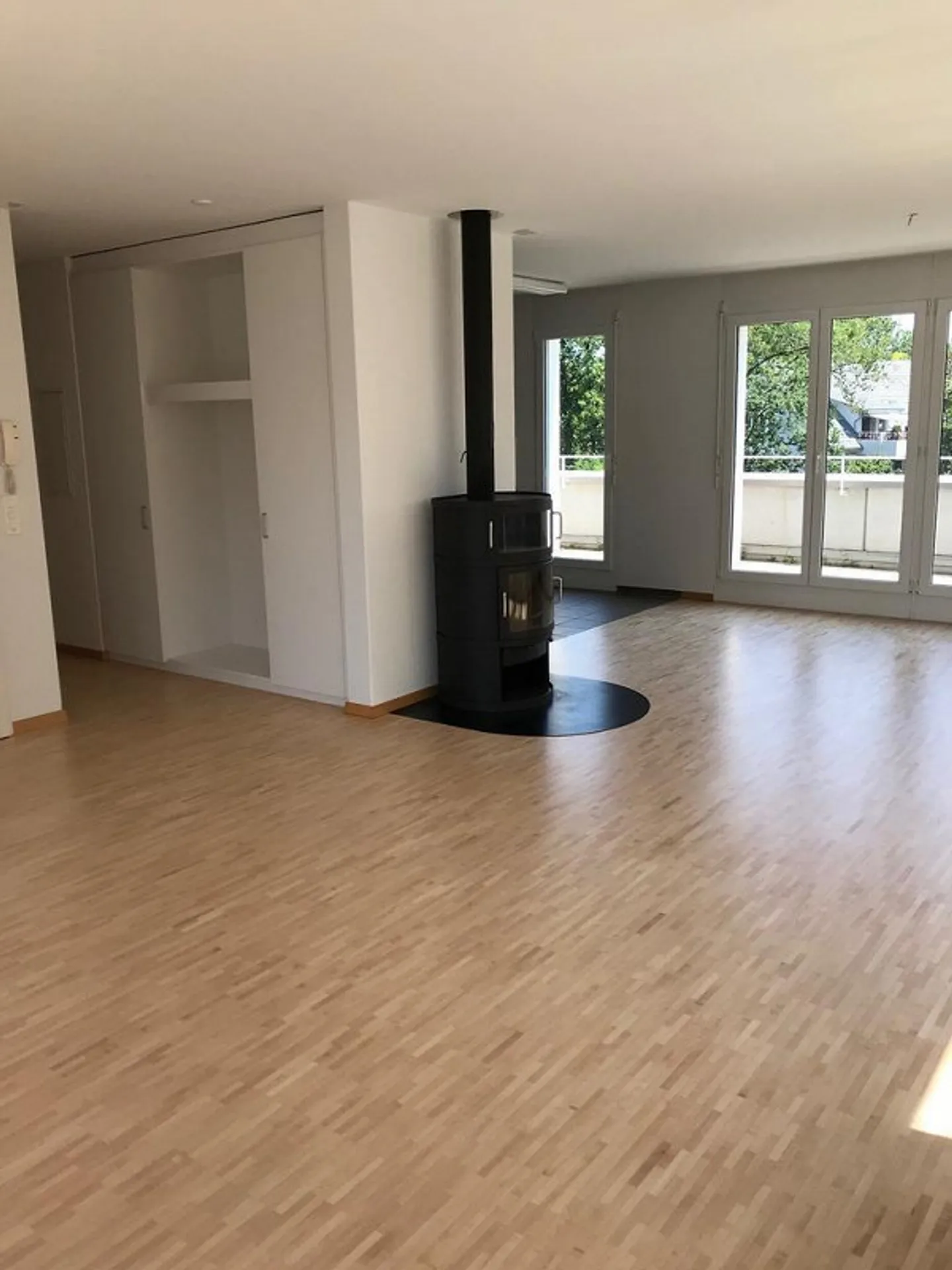 Grosszügige Attika-Wohnung mit Terrassen - Foto 7 von 12