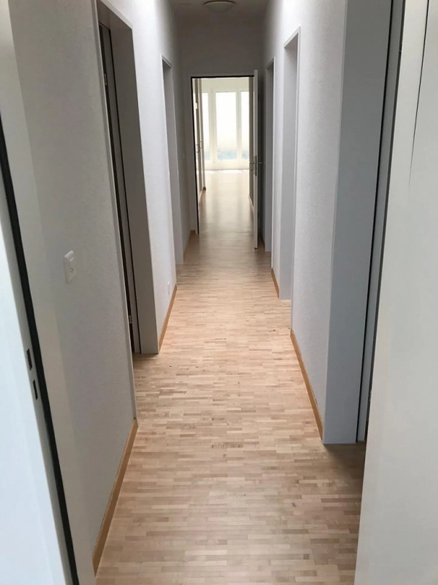 Grosszügige Attika-Wohnung mit Terrassen - Foto 8 von 12