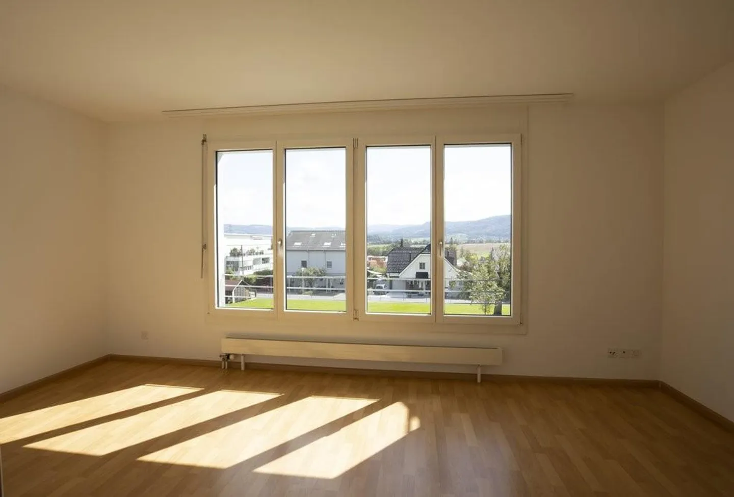 Apartment in the Green with Beautiful View - Photo 11 of 12