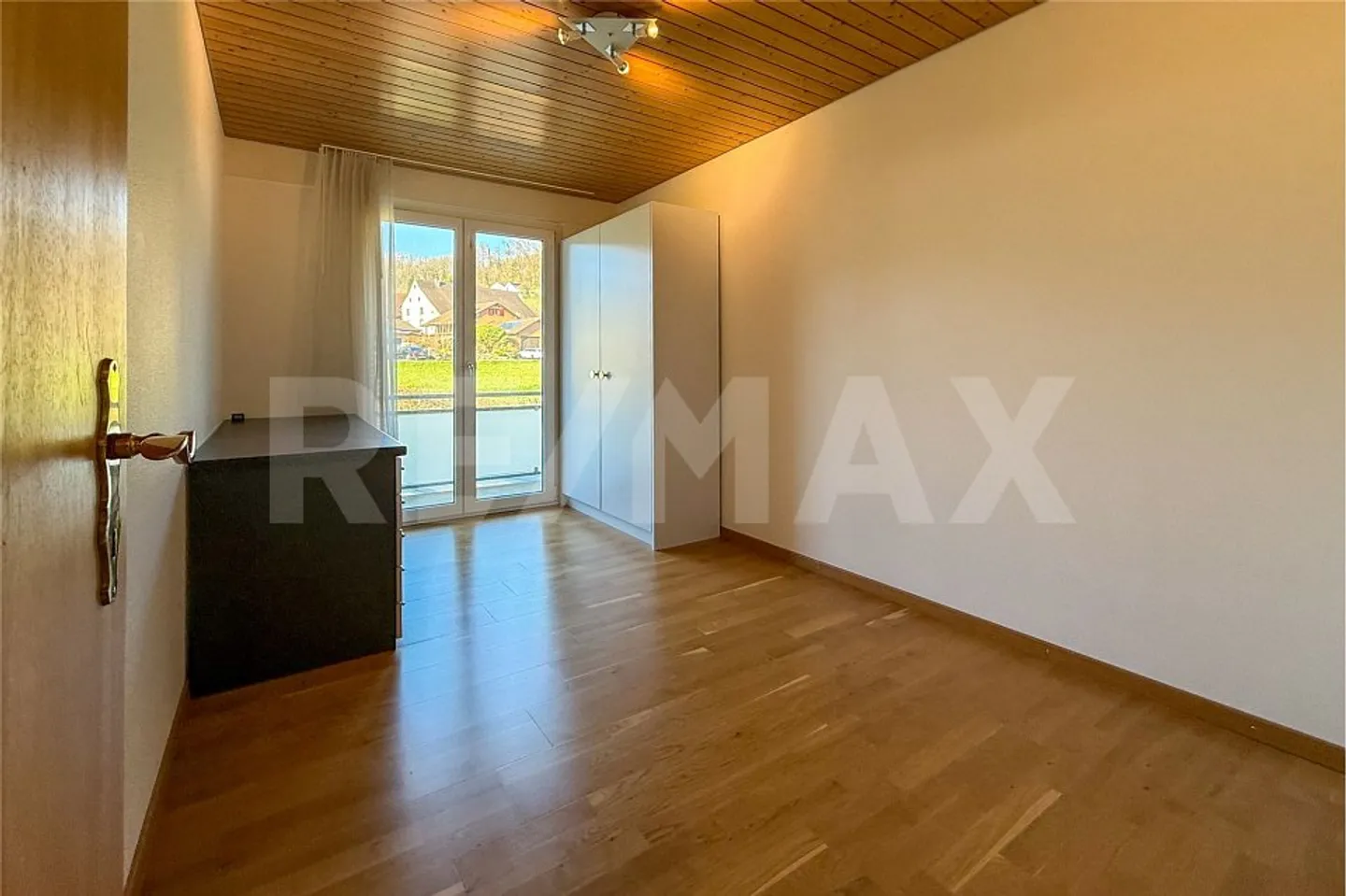 Well-maintained 5.5 room terraced house for sale in Hellikon - Photo 8 of 13