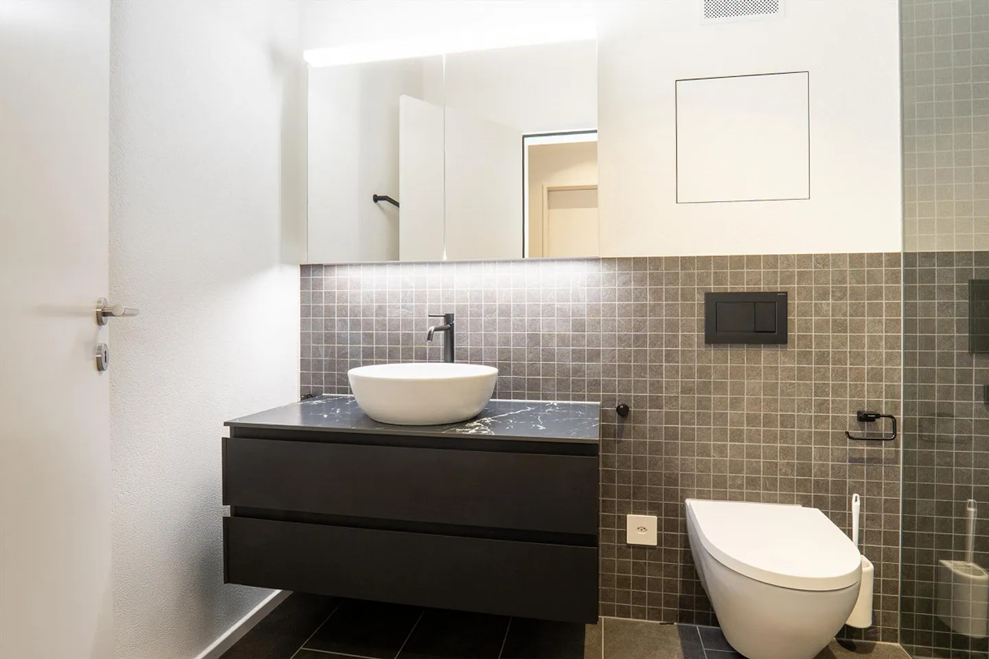 FIRST USE: Exclusive 4.5 Attic Apartment in Ownership Standard - Photo 19 of 23