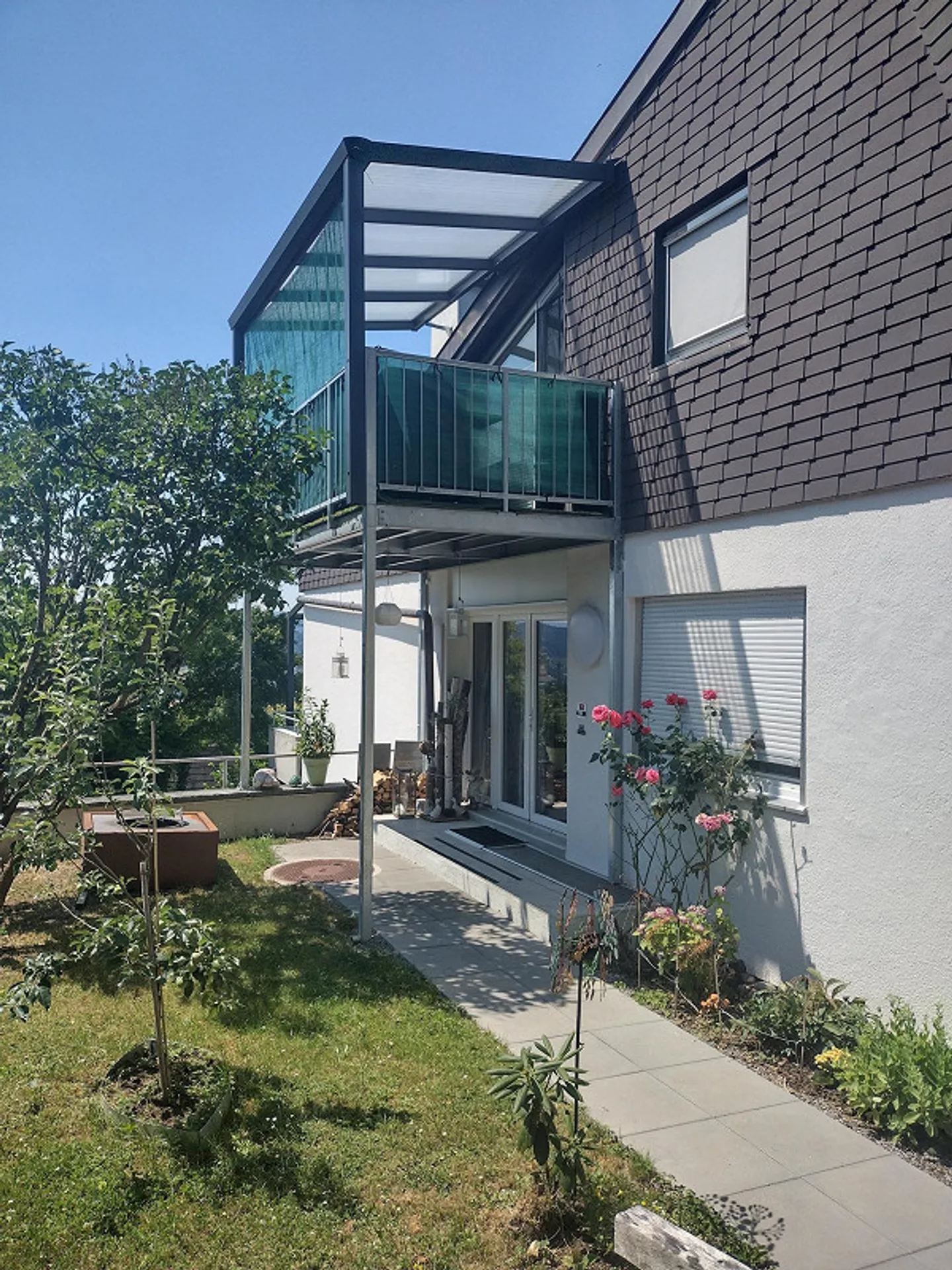 Accogliente casa unifamiliare di 6,5 stanze con tre unità abitative e grande... - Foto 6 di 12