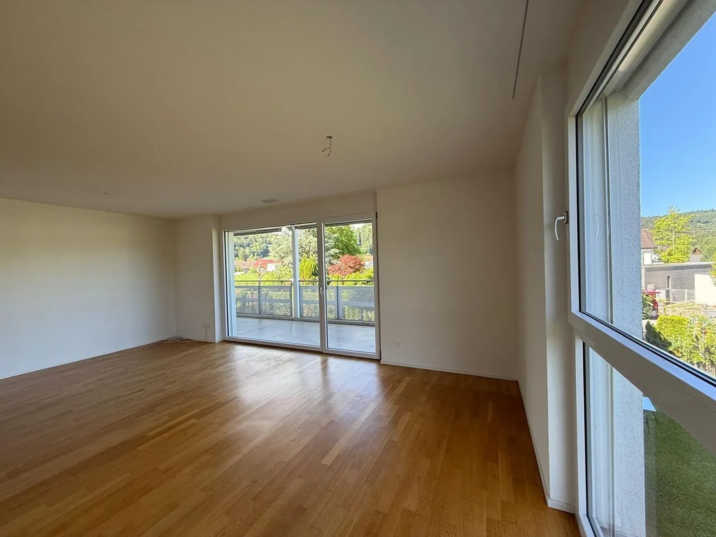 MODERNO - TRANQUILLO - GRANDE BALCONE E ADATTO AI BAMBINI! - Foto 1 di 9