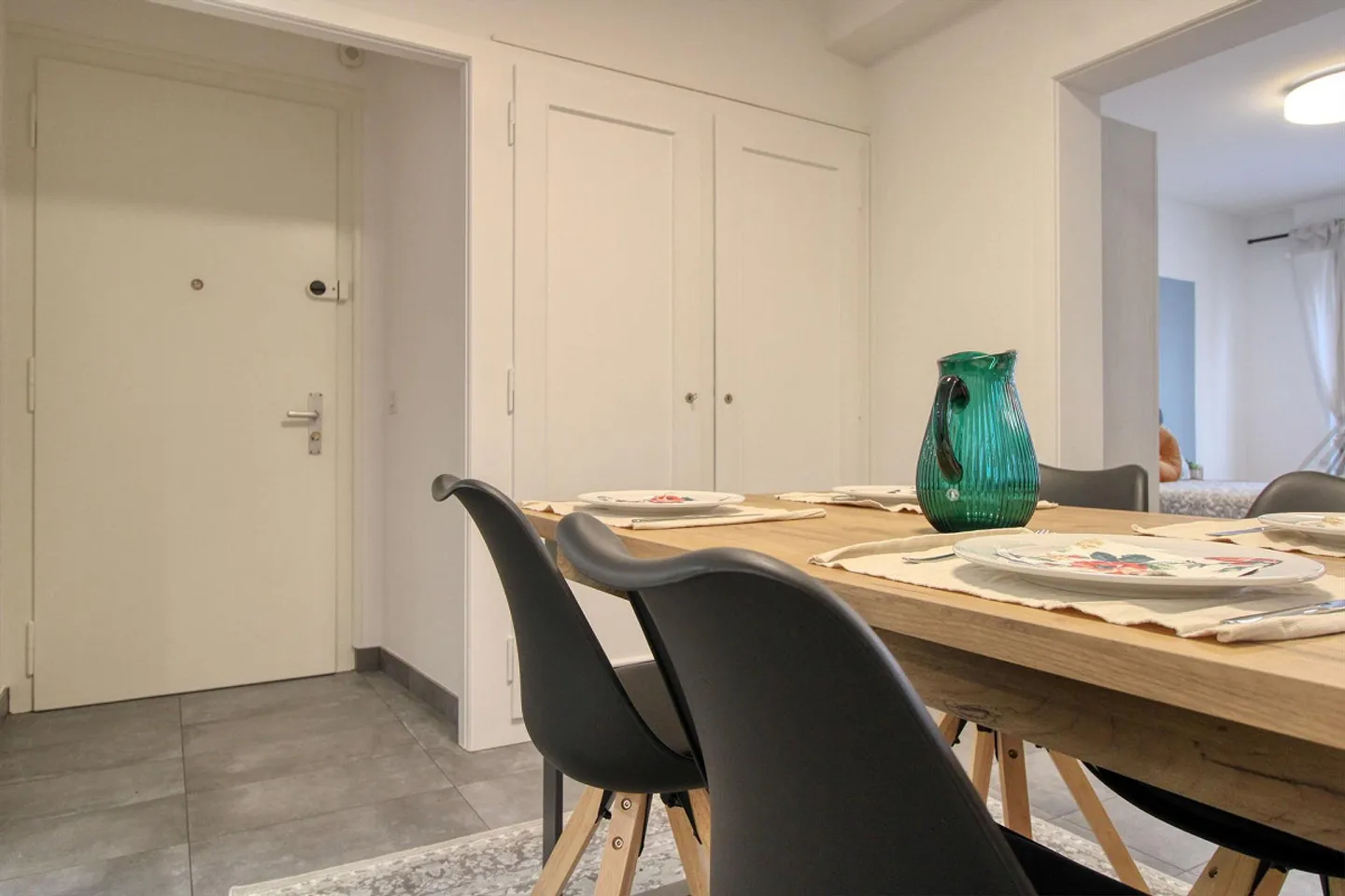 Modern Coliving Apartment in Lausanne - Photo 7 of 14