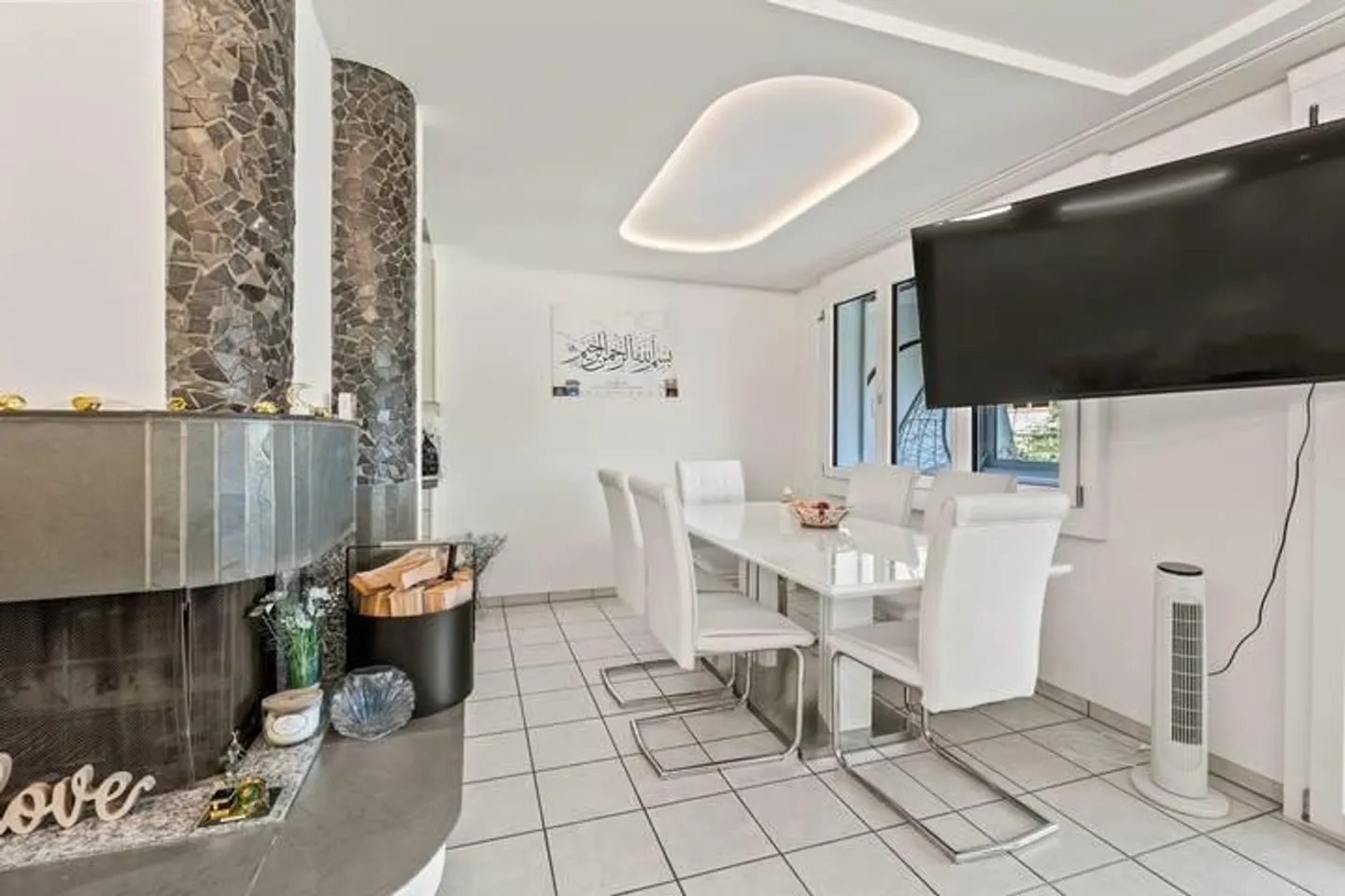 Appartement moderne 4.5 pièces - Photo 2 sur 9