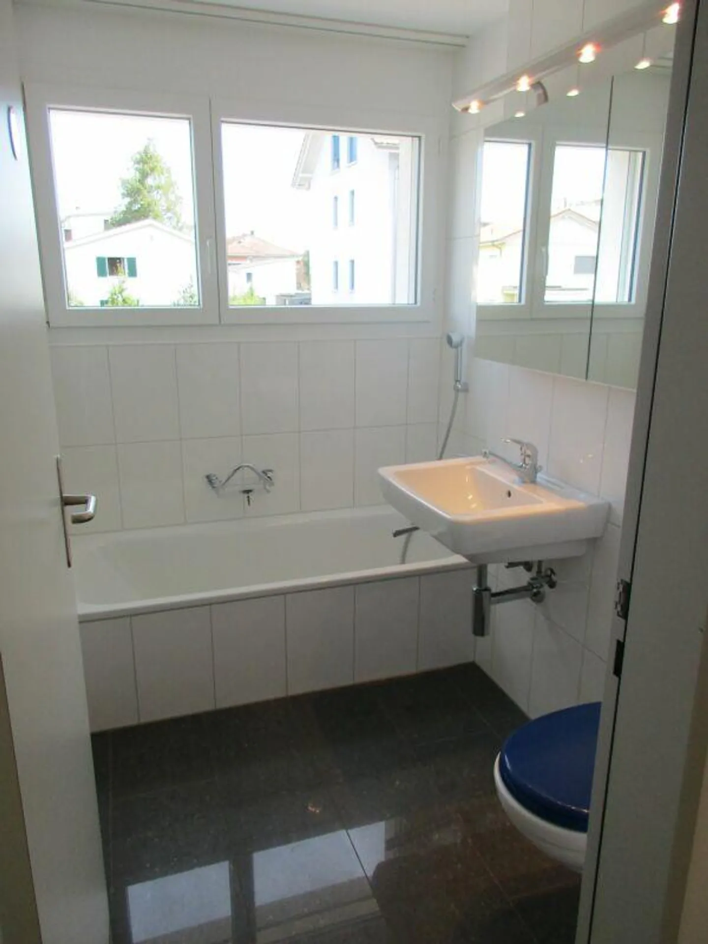 Great 5.5 Room Apartment in the Heart of Schötz - Photo 10 of 12