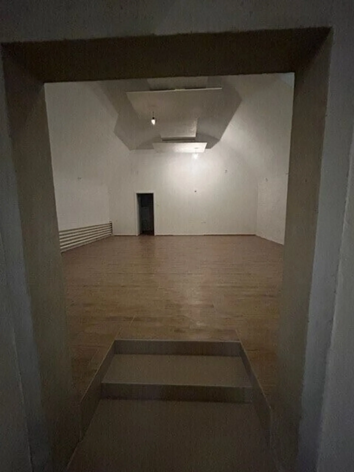 Cantina a volta storica nel cuore di Aarau disponibile per affitto immediato - Foto 4 di 11