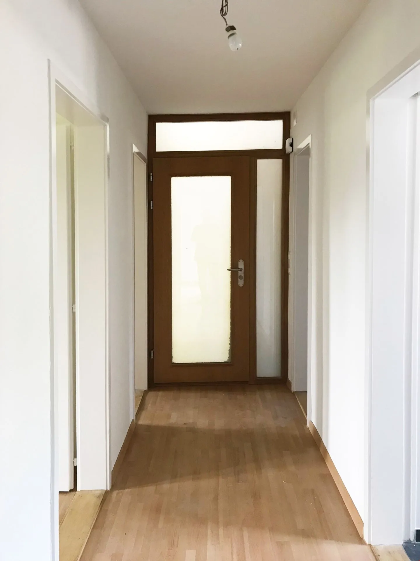 Appartamento ristrutturato in zona tranquilla - Foto 11 di 13