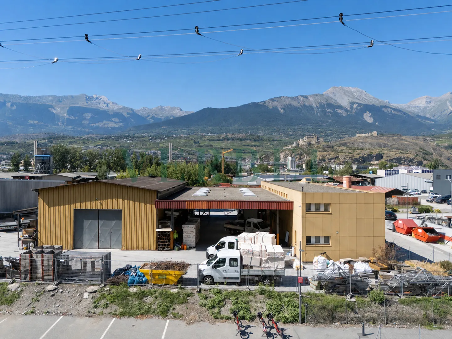 Site industriel polyvalent avec potentiel de développement - Foto 5 di 35