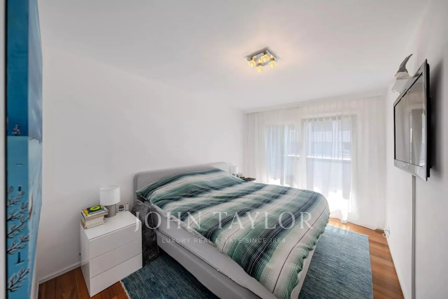 Rare for sale? Superb 4.5 room penthouse in the heart of Montreux - Photo 8 of 13