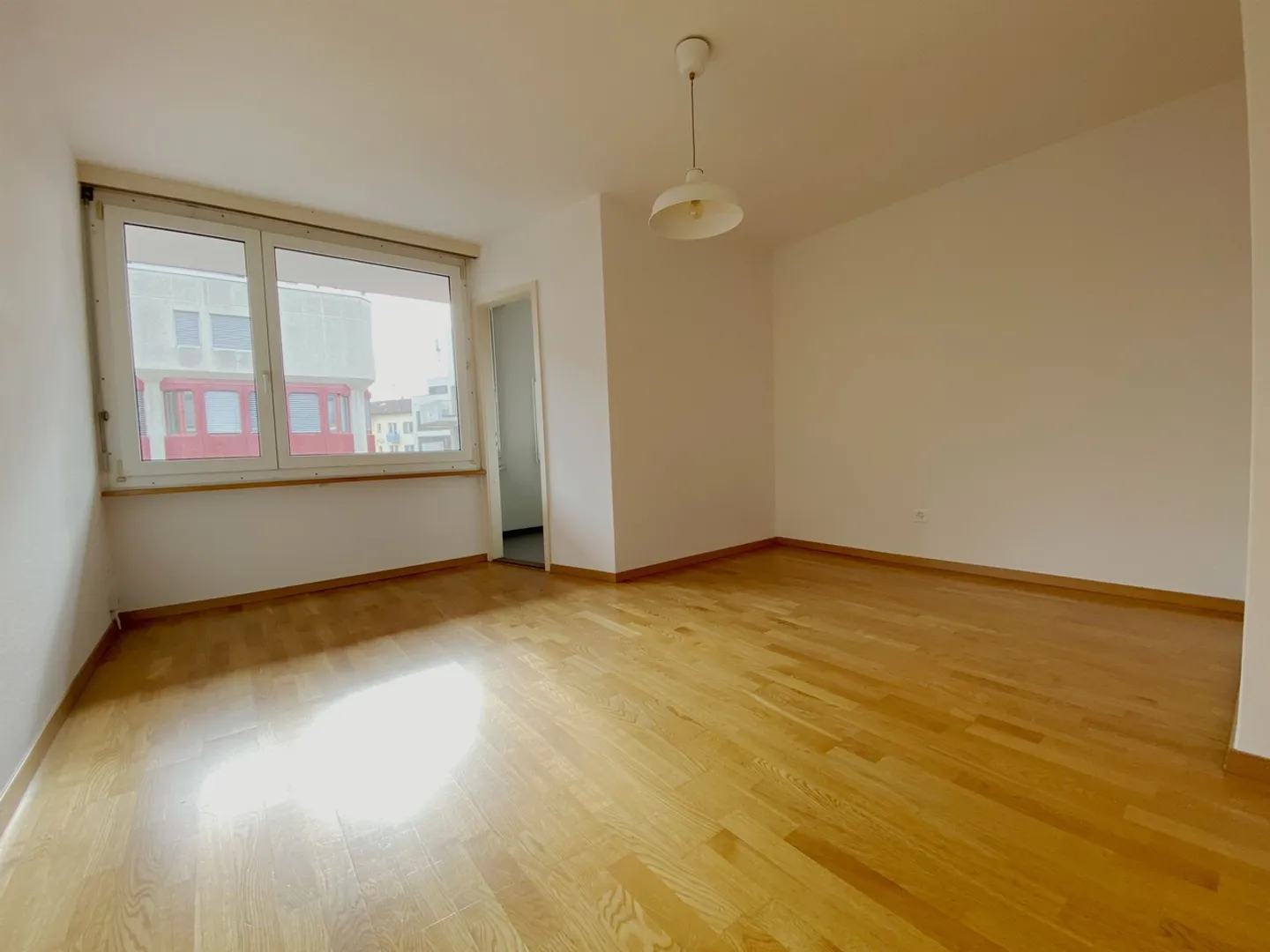 Gemütliche Wohnung in Oerlikon - Foto 3 von 4