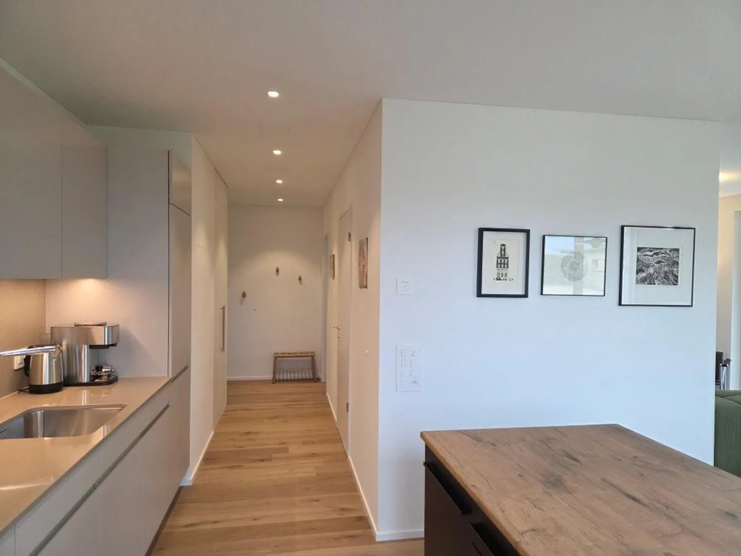 Fully furnished  and equipped 2.5 room apartment in Au - Photo 6 of 20