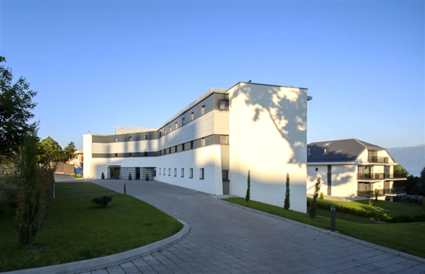 Bellissimo appartamento con 2 camere da letto con nuovo lusso vicino al lago - Foto 9 di 10