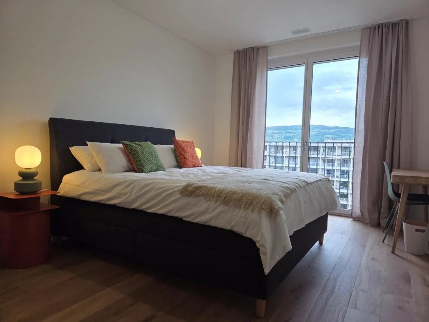 Fully furnished  and equipped 2.5 room apartment in Au - Photo 11 of 20