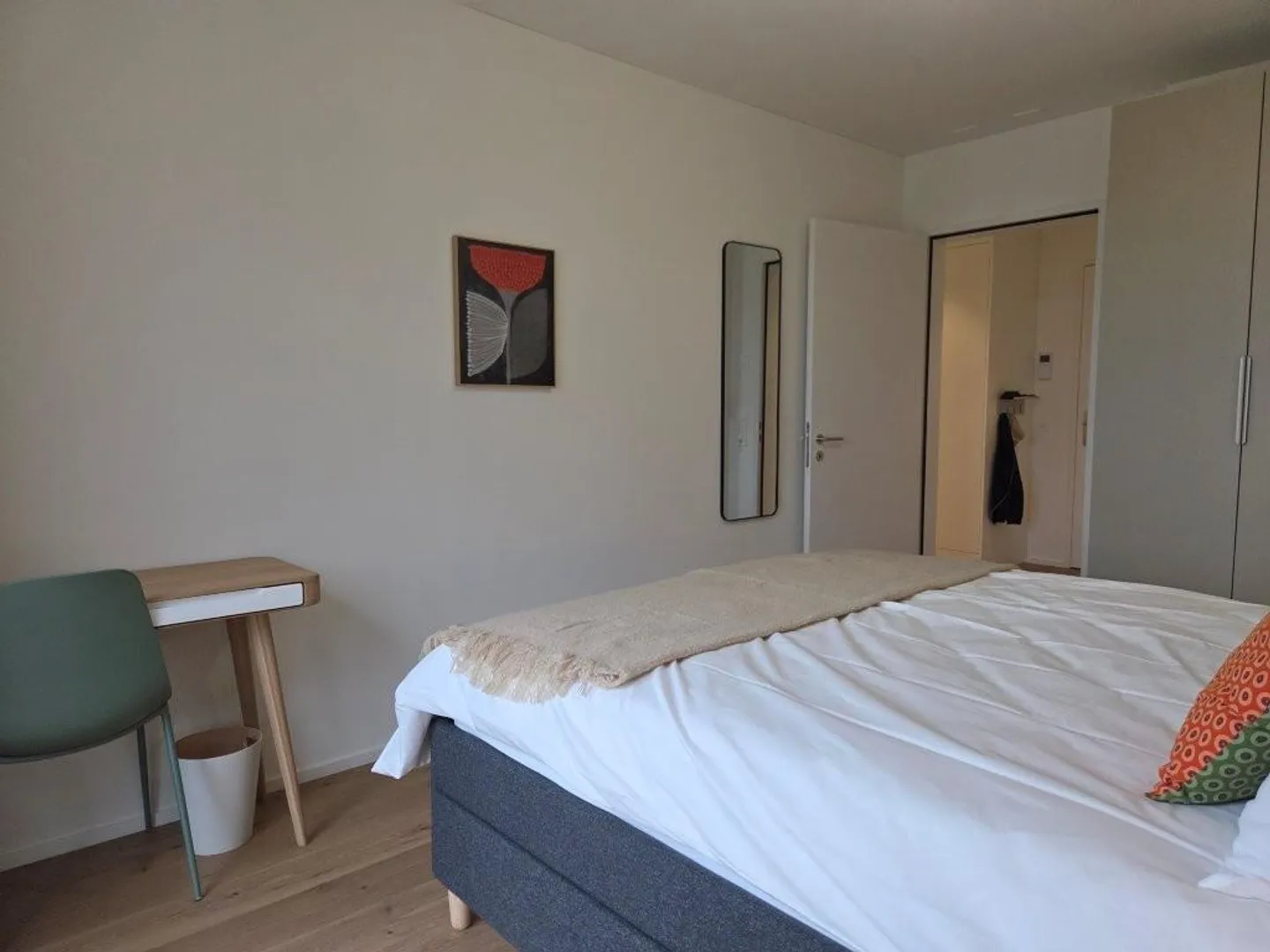 Fully furnished  and equipped 2.5 room apartment in Au - Photo 13 of 20