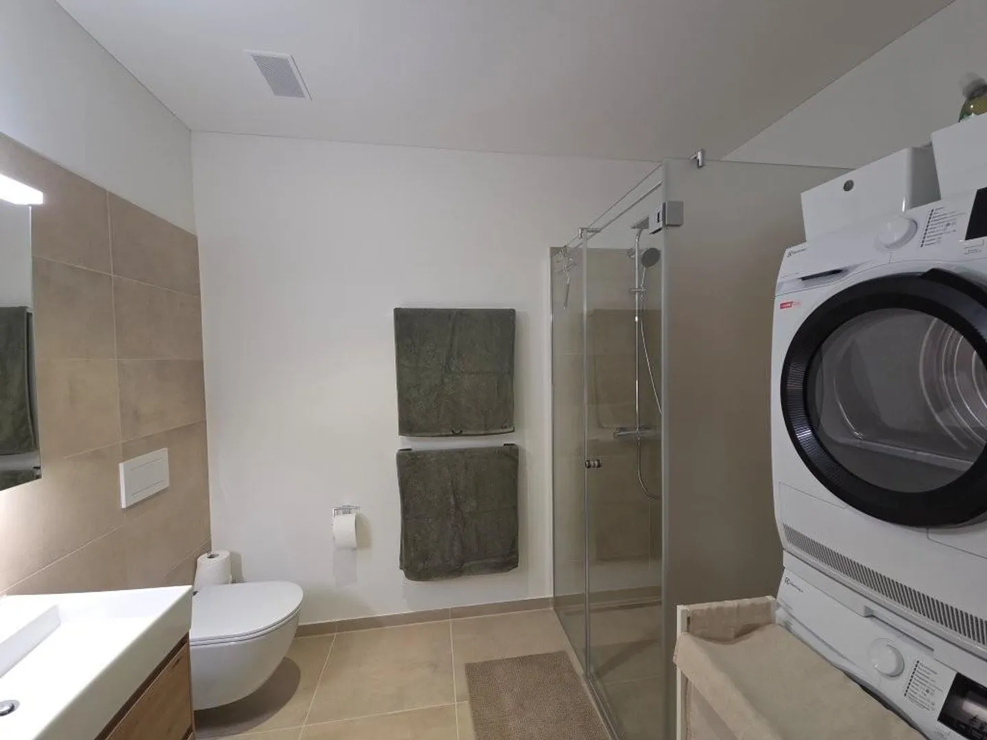 Fully furnished  and equipped 2.5 room apartment in Au - Photo 16 of 20