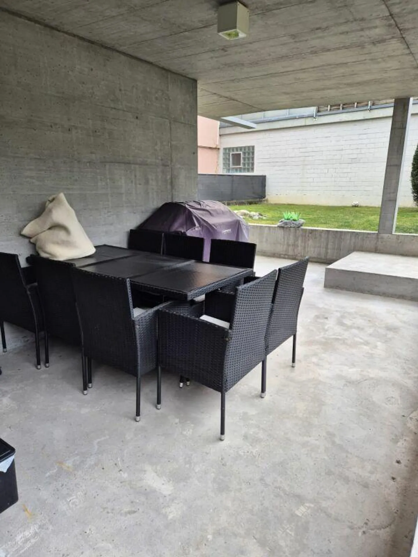 Charming Ground Floor Apartment - Photo 14 of 15