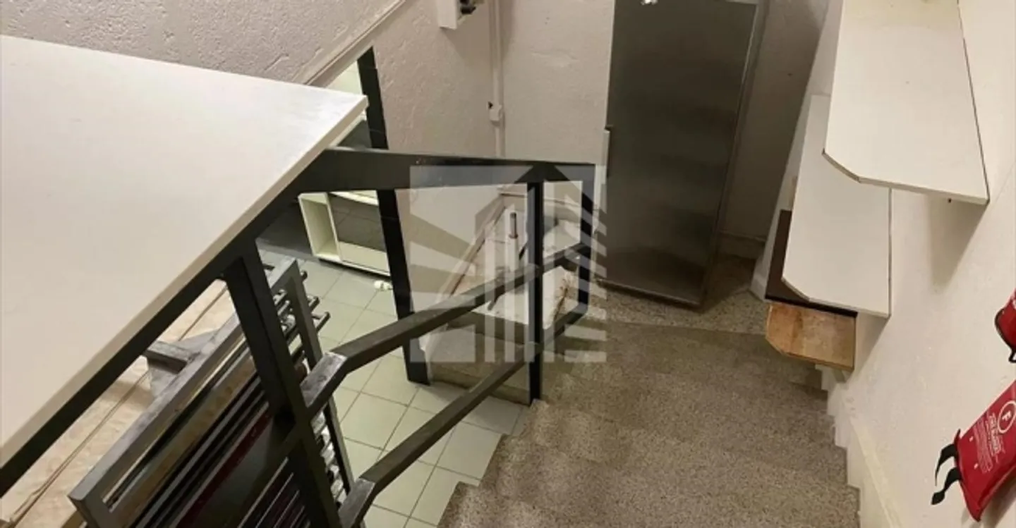 Edificio ad uso misto in affitto - Foto 8 di 8