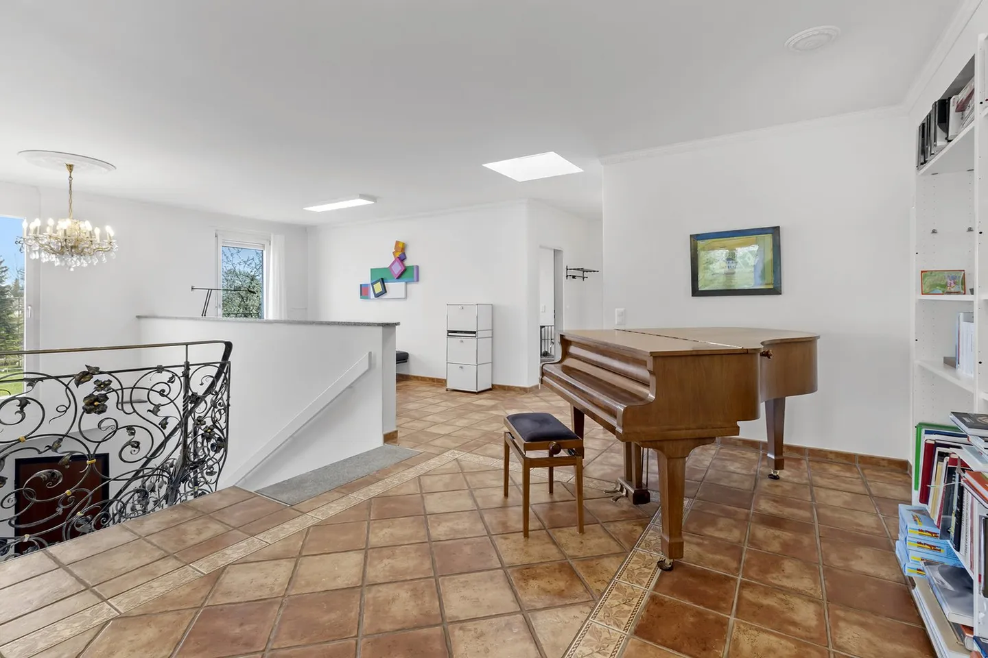 Einzigartiges Zuhause mit Vielseitigkeit - Foto 5 von 12