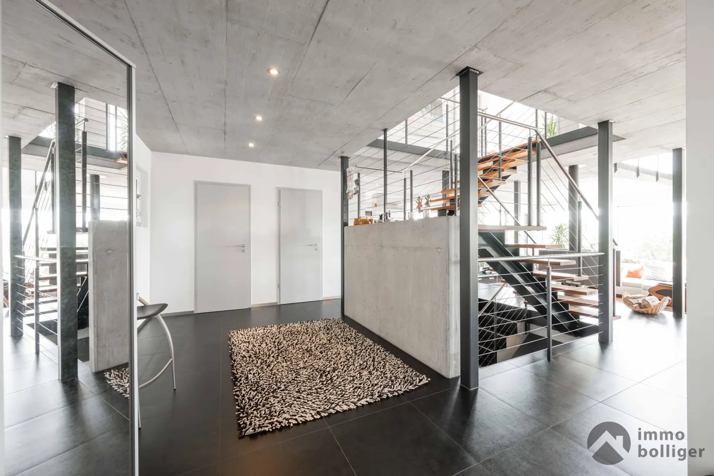Architektur, die begeistert. Aussicht, die bleibt. - Photo 2 sur 16