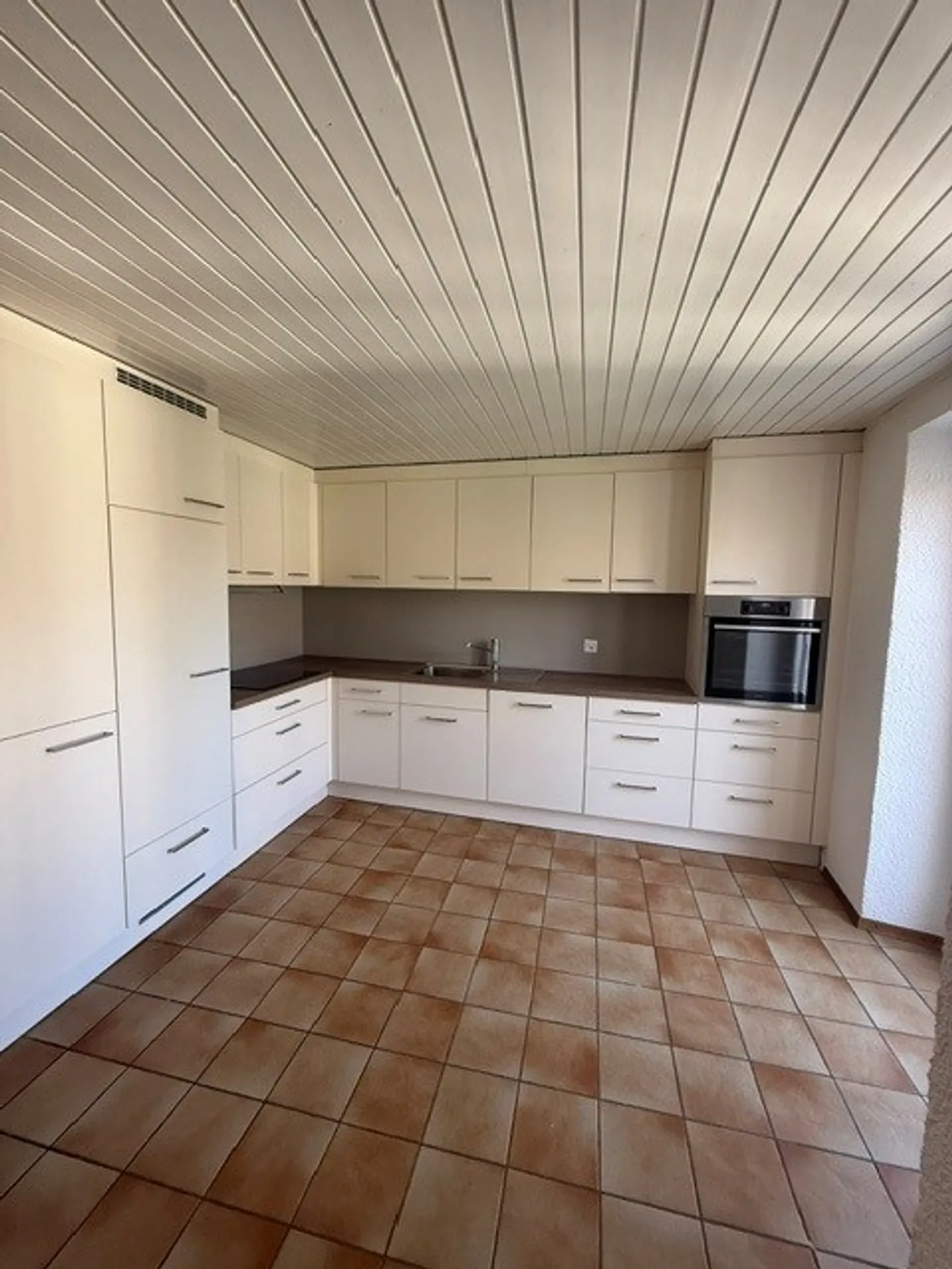 Appartement spacieux 6 pièces - Photo 5 sur 19